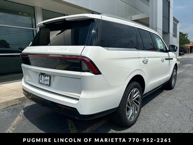 new 2025 Lincoln Navigator car, priced at $103,185