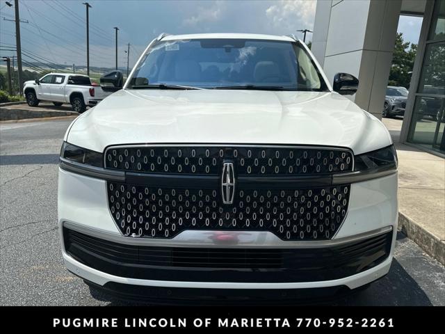 new 2025 Lincoln Navigator car, priced at $103,185
