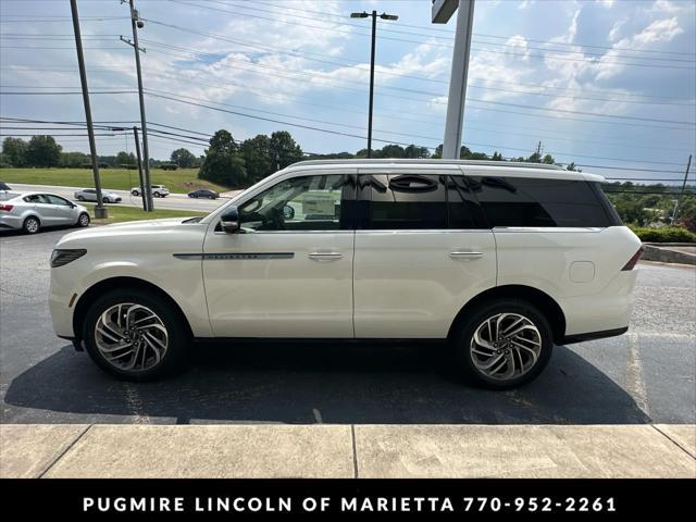 new 2025 Lincoln Navigator car, priced at $103,185