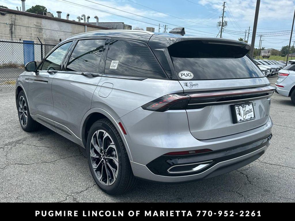 new 2025 Lincoln Nautilus car, priced at $66,360