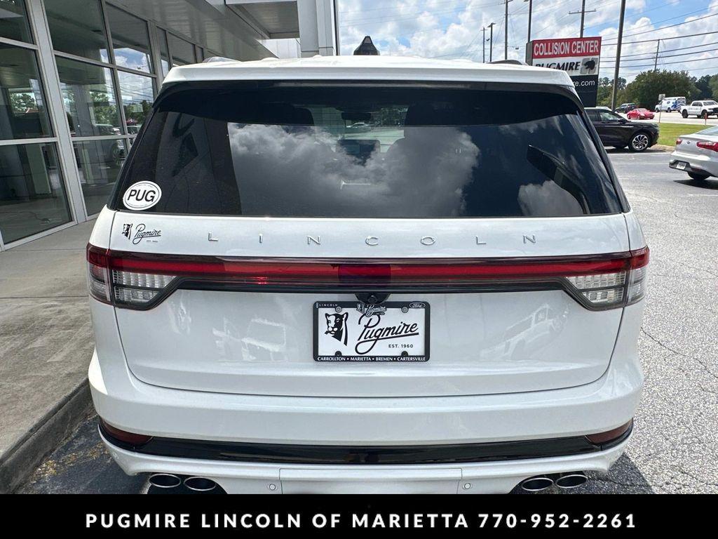 new 2025 Lincoln Aviator car, priced at $70,220