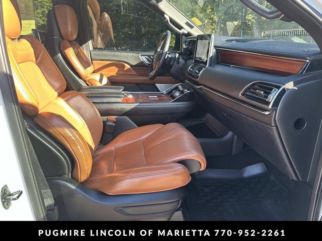 used 2020 Lincoln Navigator car, priced at $37,137