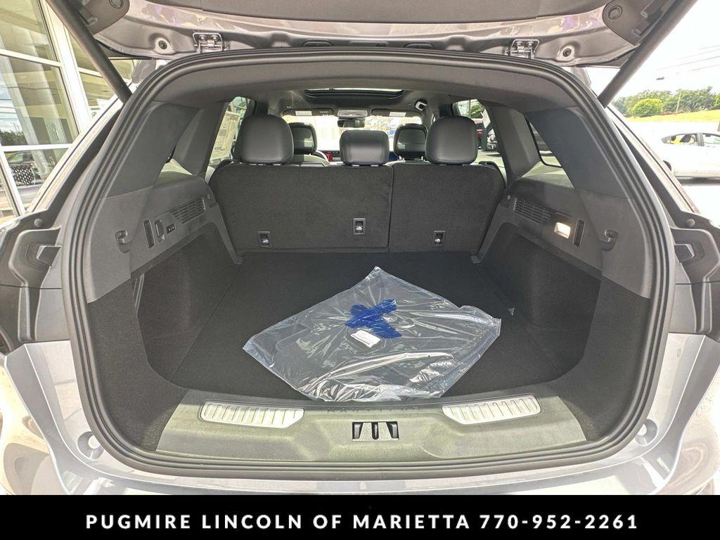 new 2025 Lincoln Nautilus car, priced at $68,564