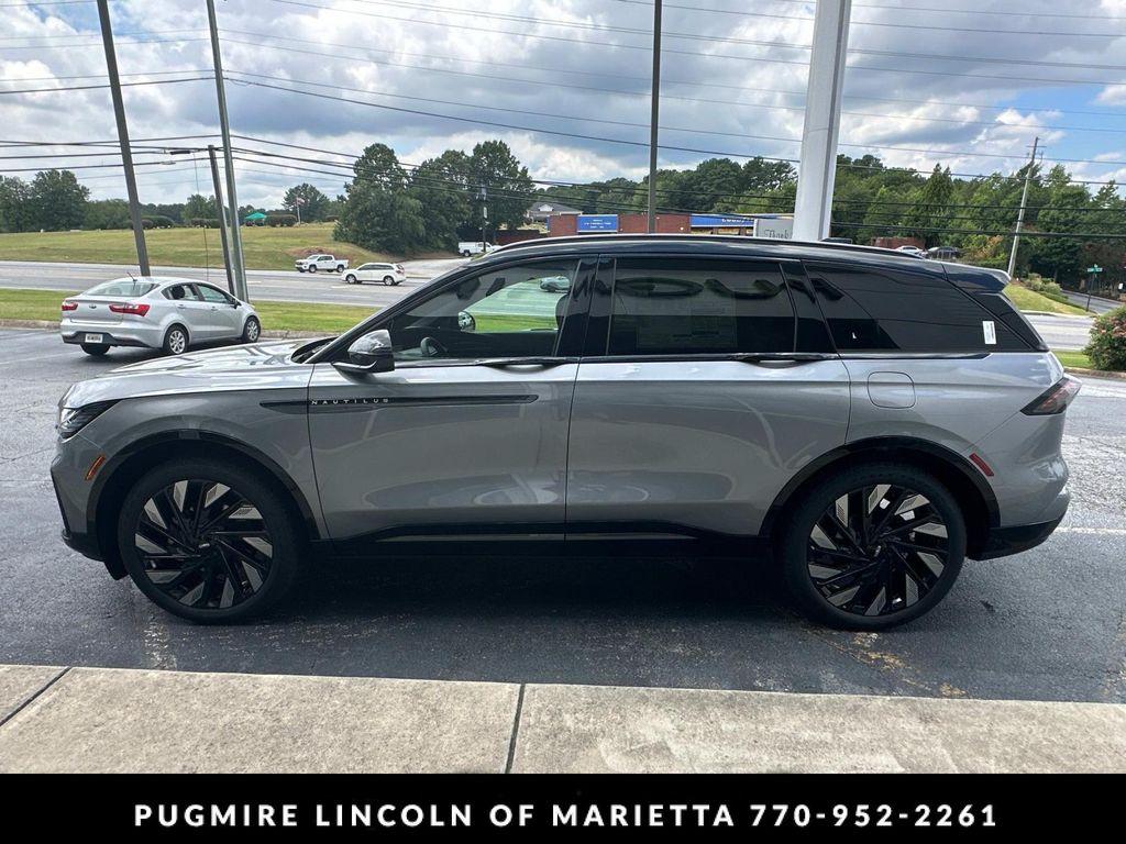 new 2025 Lincoln Nautilus car, priced at $68,564