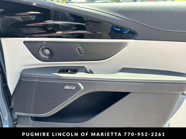 new 2025 Lincoln Nautilus car, priced at $57,860