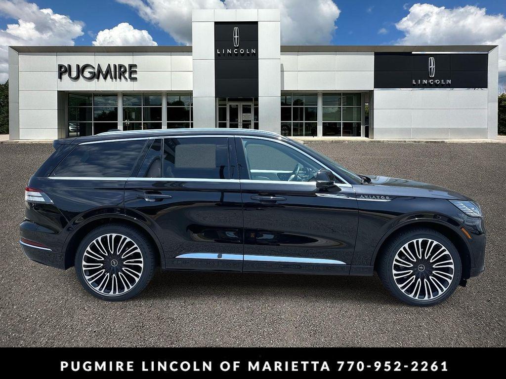 new 2025 Lincoln Aviator car, priced at $89,670