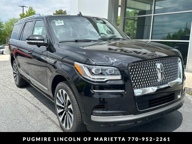 new 2024 Lincoln Navigator L car, priced at $111,075