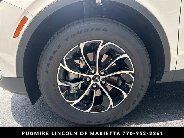 new 2025 Lincoln Nautilus car, priced at $51,106