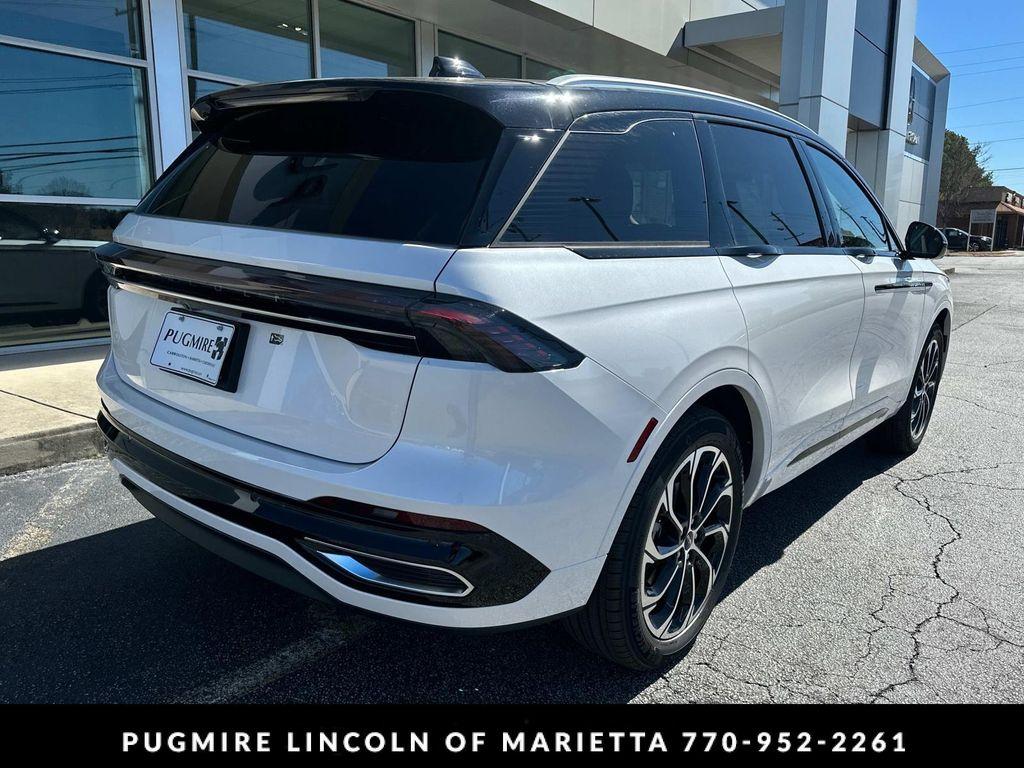 new 2025 Lincoln Nautilus car, priced at $63,113