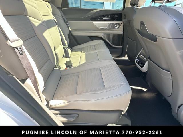 new 2025 Lincoln Nautilus car, priced at $61,106