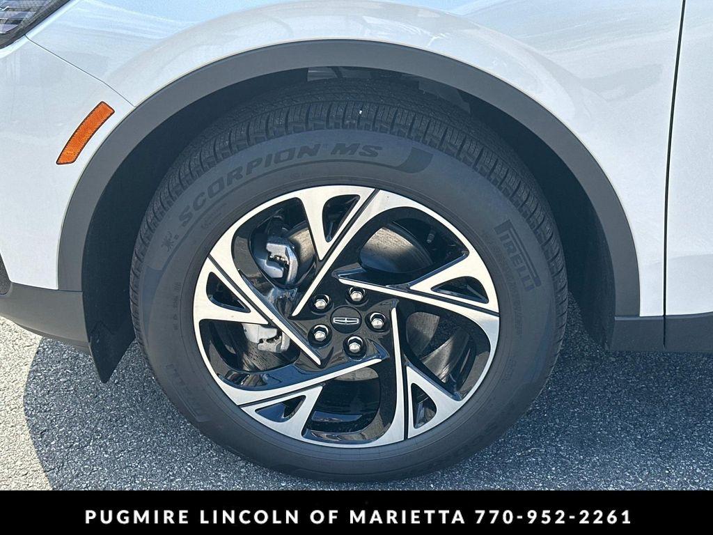 new 2025 Lincoln Nautilus car, priced at $67,215