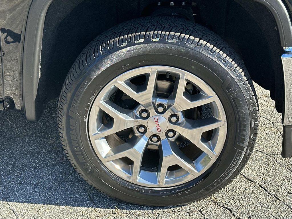 used 2015 GMC Sierra 1500 car, priced at $23,922