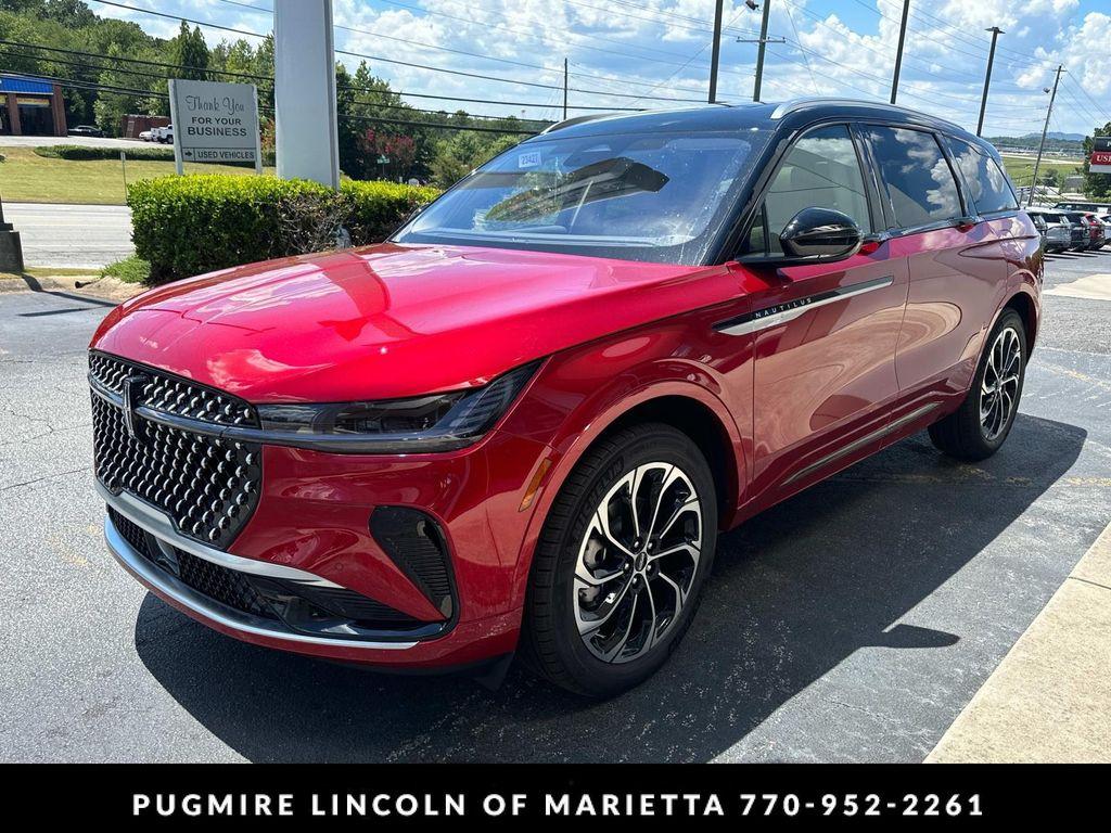 new 2025 Lincoln Nautilus car, priced at $67,080