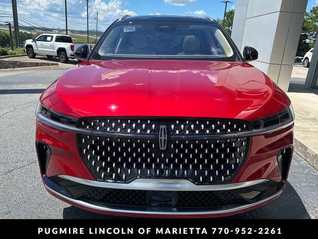 new 2025 Lincoln Nautilus car, priced at $67,080