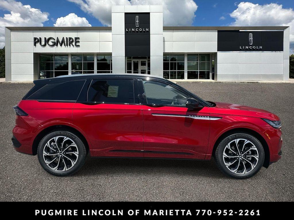 new 2025 Lincoln Nautilus car, priced at $67,080