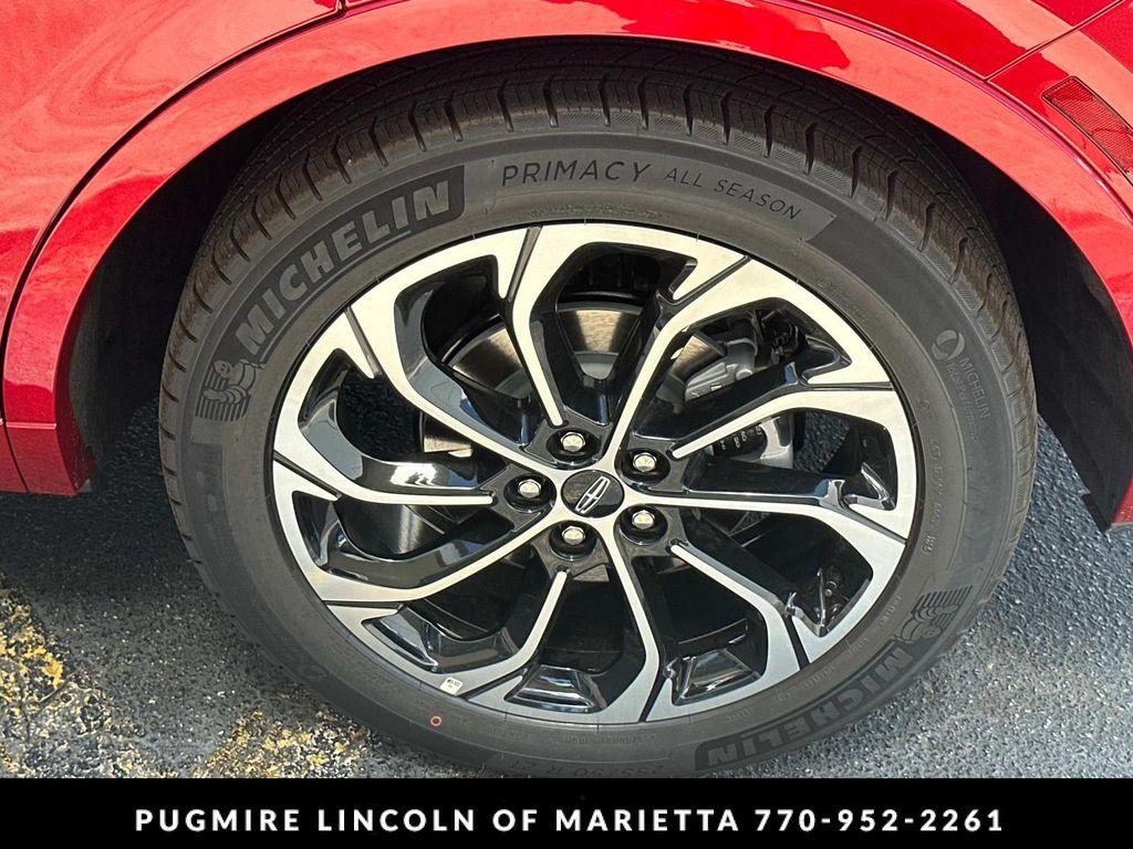 new 2025 Lincoln Nautilus car, priced at $67,080
