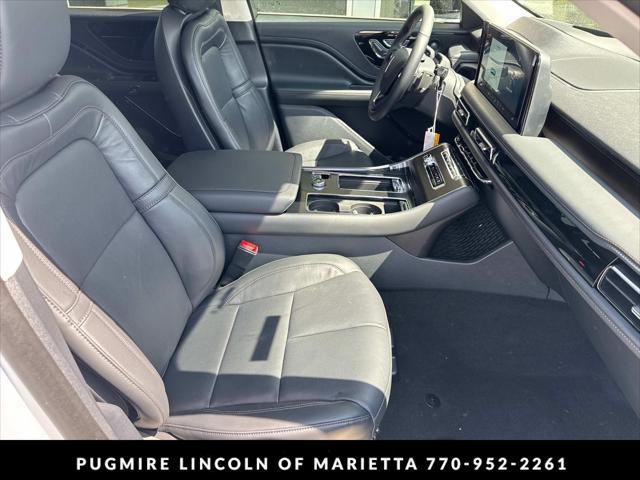 new 2025 Lincoln Aviator car, priced at $64,004