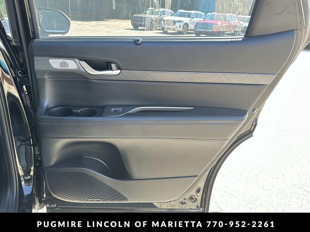 used 2023 Hyundai Palisade car, priced at $35,122