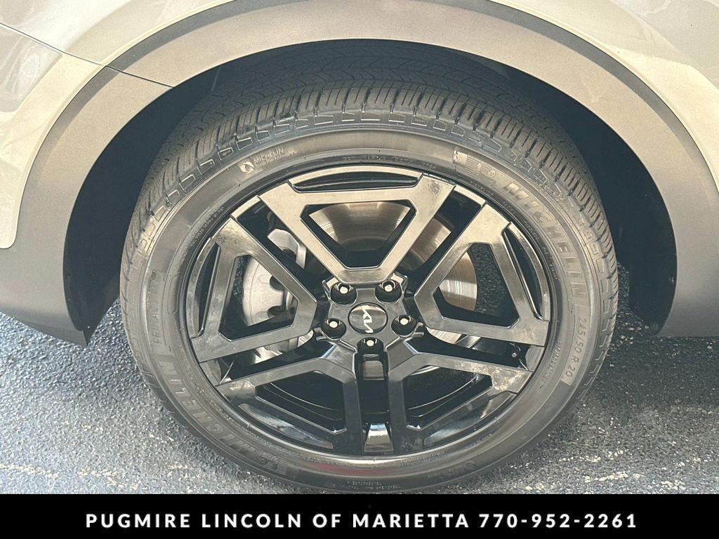 used 2024 Kia Telluride car, priced at $43,895