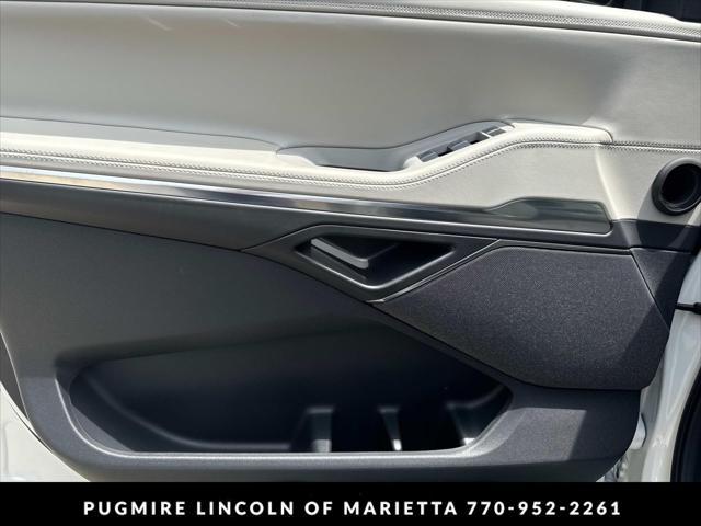 new 2025 Lincoln Navigator car, priced at $108,970