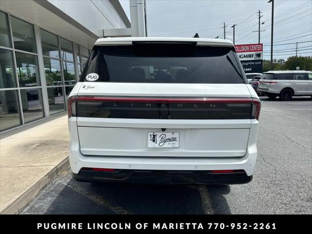 new 2025 Lincoln Navigator car, priced at $108,970