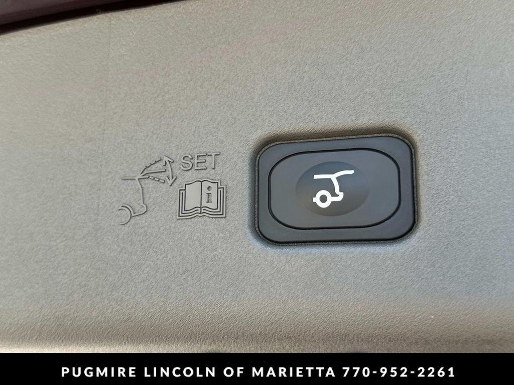 new 2025 Lincoln Nautilus car, priced at $72,840