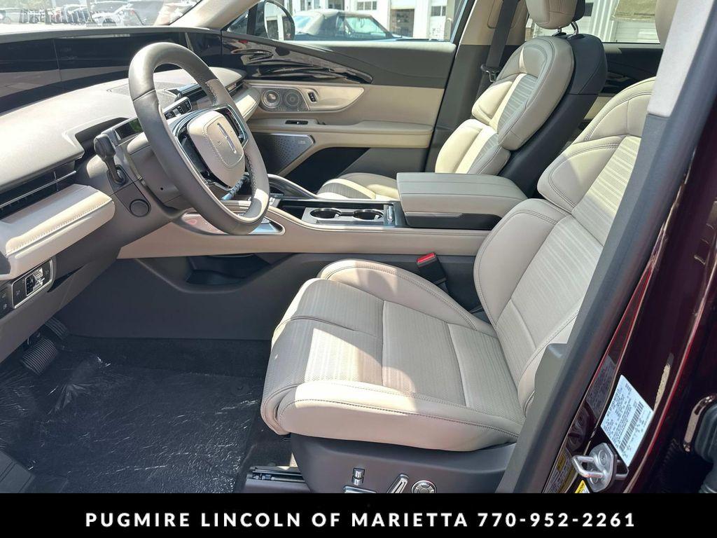 new 2025 Lincoln Nautilus car, priced at $72,840