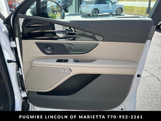 new 2025 Lincoln Nautilus car, priced at $59,565