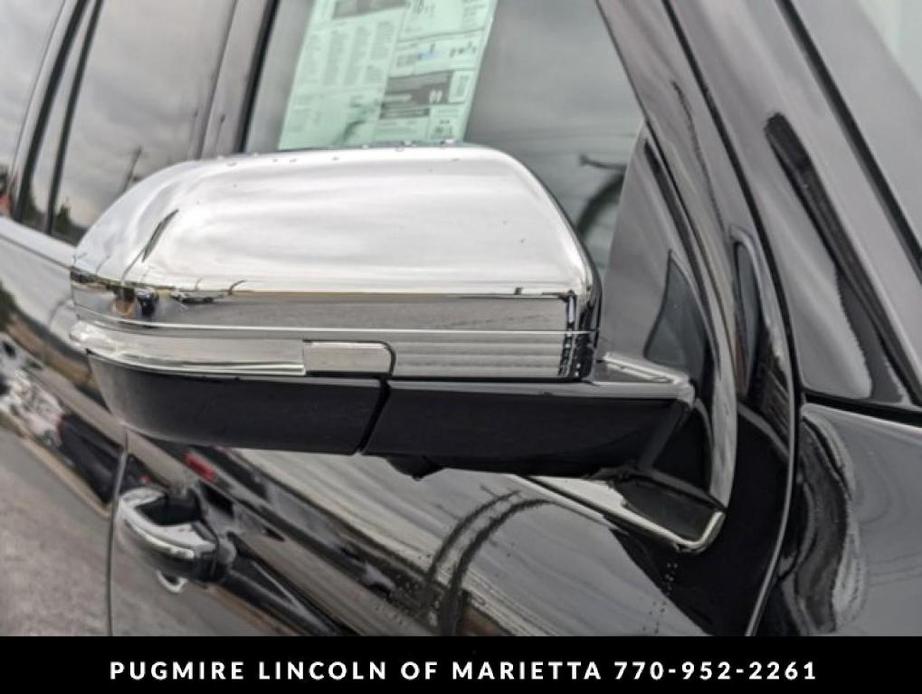 new 2024 Lincoln Navigator car, priced at $113,095