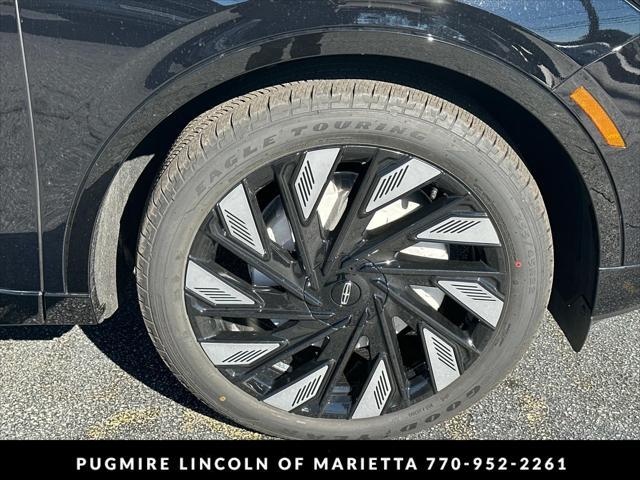 new 2025 Lincoln Nautilus car, priced at $62,996