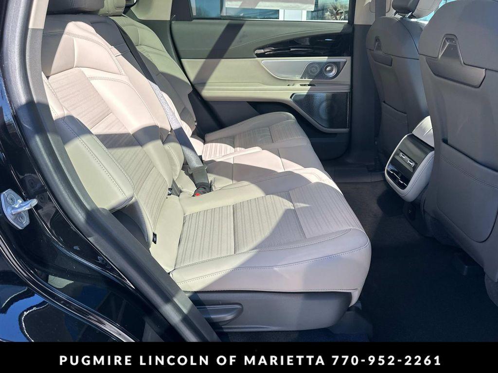 new 2025 Lincoln Nautilus car, priced at $65,273