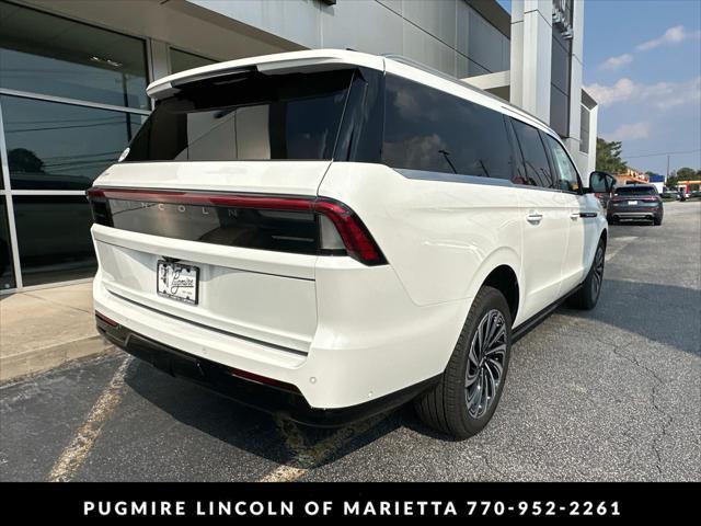 new 2025 Lincoln Navigator car, priced at $122,480