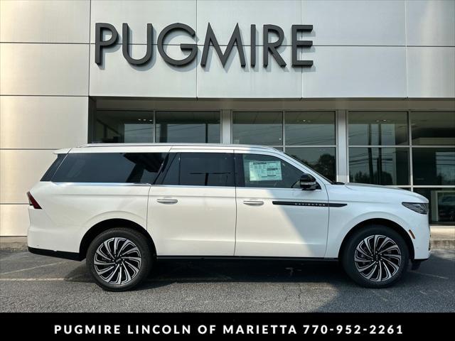 new 2025 Lincoln Navigator car, priced at $122,480