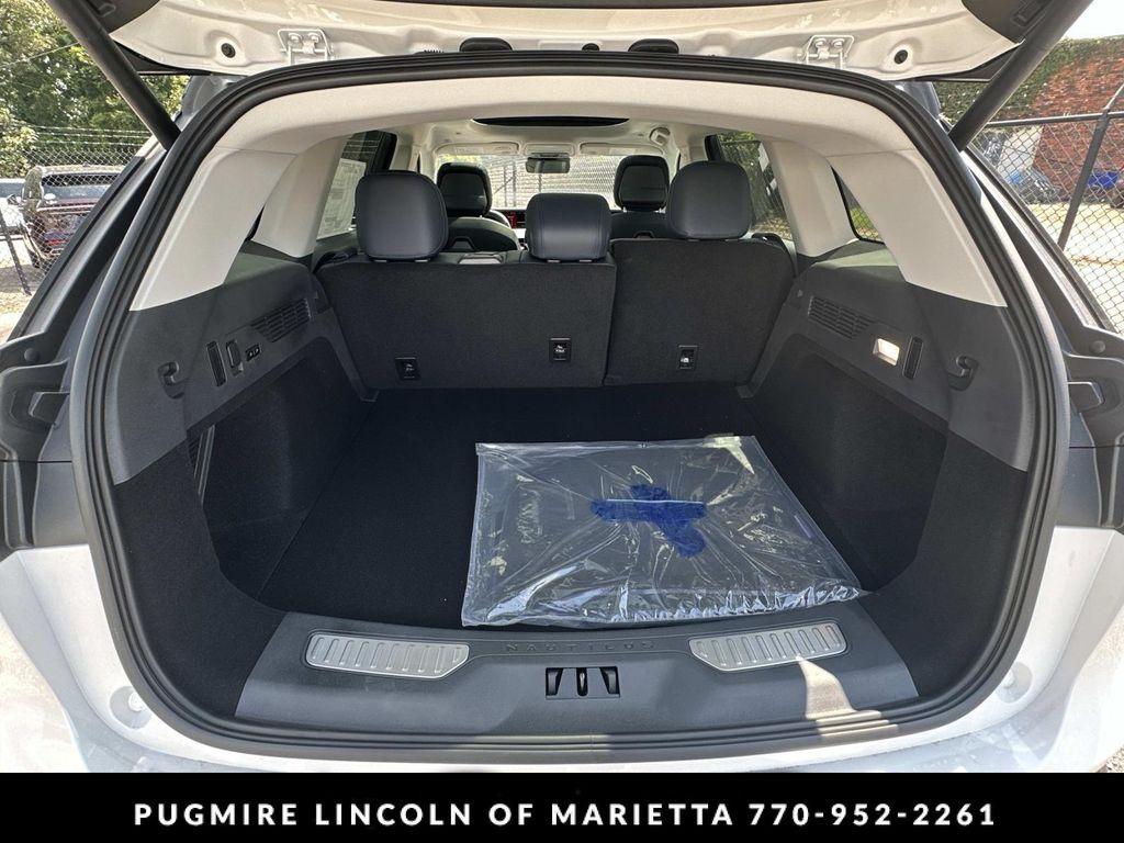 new 2025 Lincoln Nautilus car, priced at $62,804