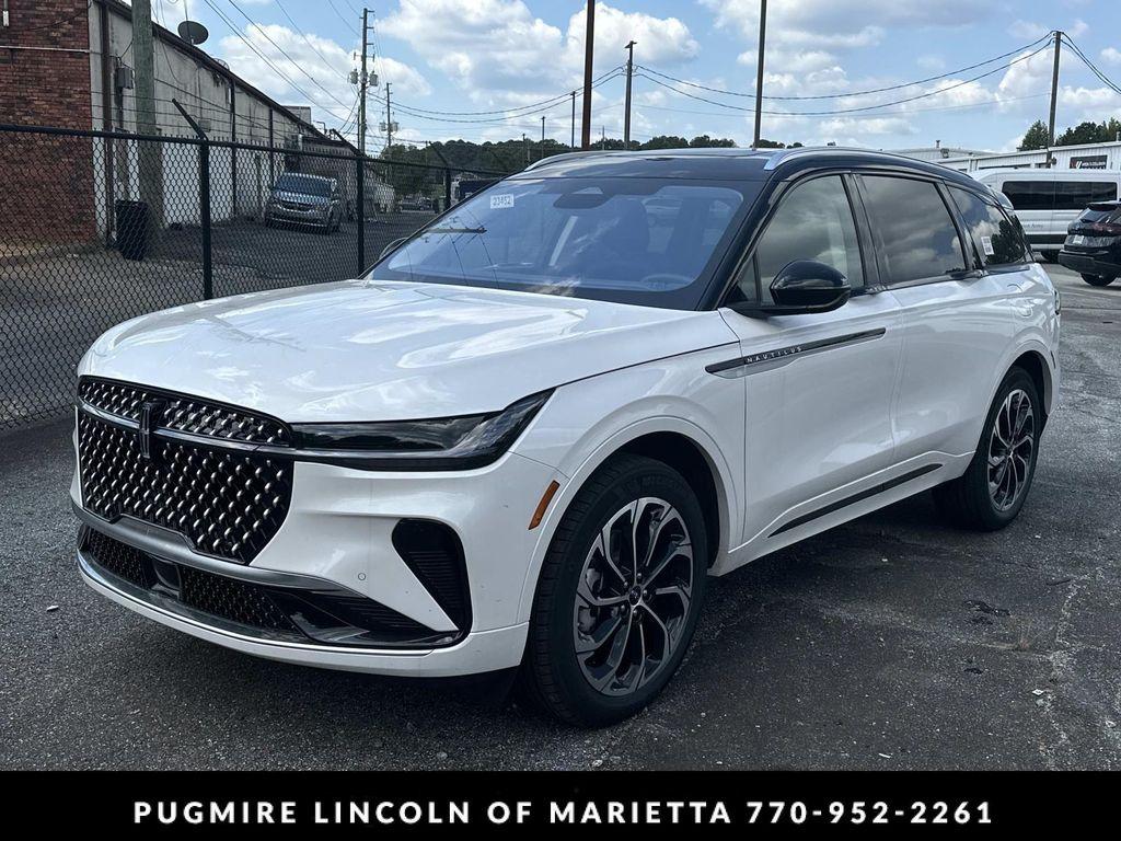 new 2025 Lincoln Nautilus car, priced at $62,804