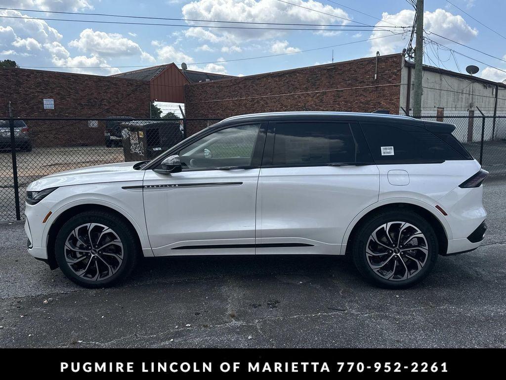 new 2025 Lincoln Nautilus car, priced at $62,804
