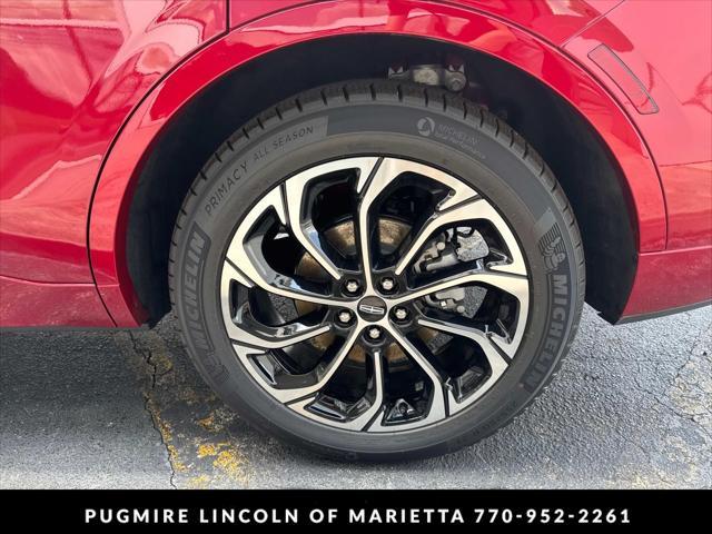 new 2025 Lincoln Nautilus car, priced at $62,256