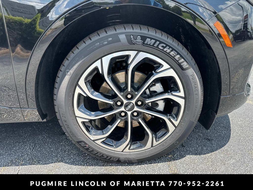 new 2025 Lincoln Nautilus car, priced at $59,616