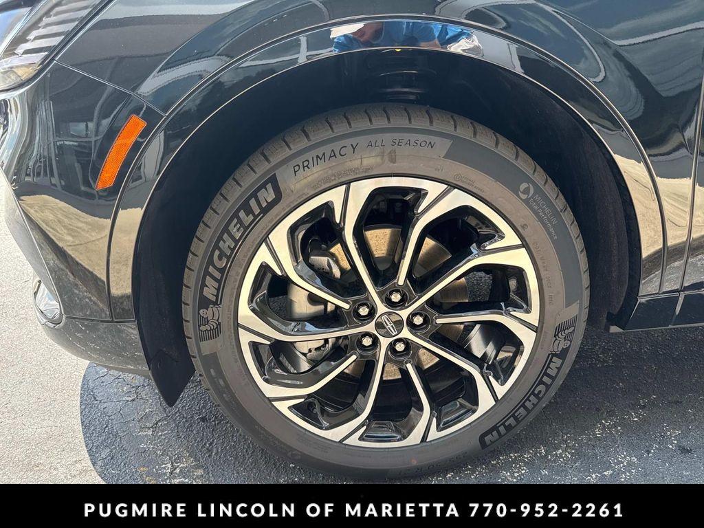 new 2025 Lincoln Nautilus car, priced at $59,616