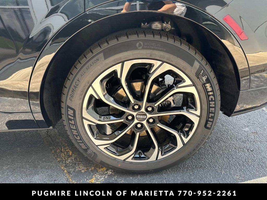 new 2025 Lincoln Nautilus car, priced at $59,616