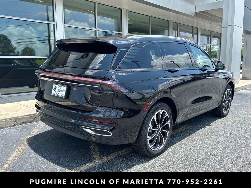new 2025 Lincoln Nautilus car, priced at $59,616
