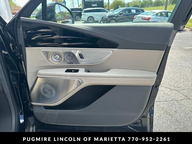 new 2025 Lincoln Nautilus car, priced at $67,305