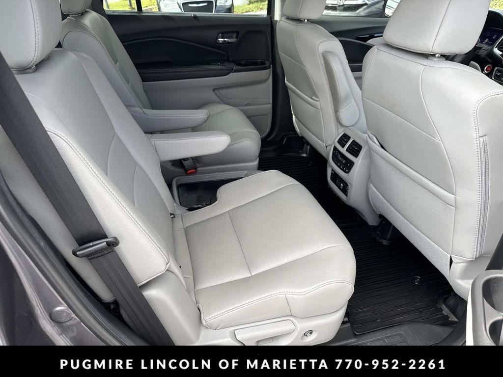 used 2022 Honda Pilot car, priced at $35,436