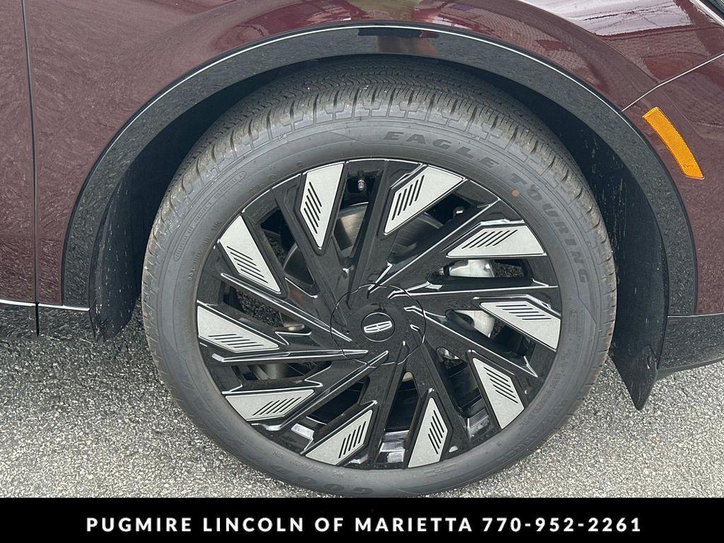 new 2025 Lincoln Nautilus car, priced at $68,920