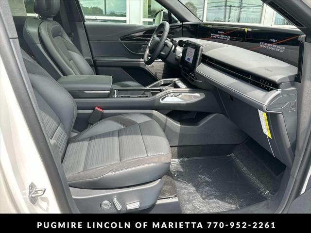 new 2025 Lincoln Nautilus car, priced at $67,455
