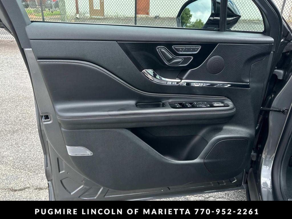 new 2025 Lincoln Corsair car, priced at $45,884