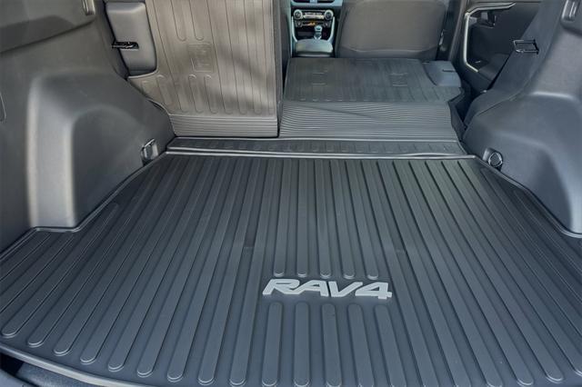 new 2024 Toyota RAV4 car