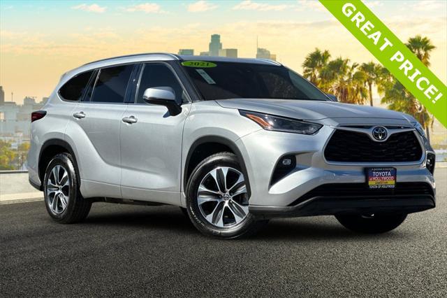 used 2021 Toyota Highlander car, priced at $29,977