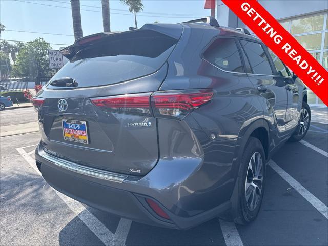 used 2023 Toyota Highlander Hybrid car, priced at $43,995