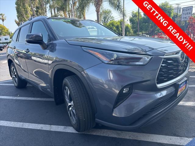 used 2023 Toyota Highlander Hybrid car, priced at $43,995